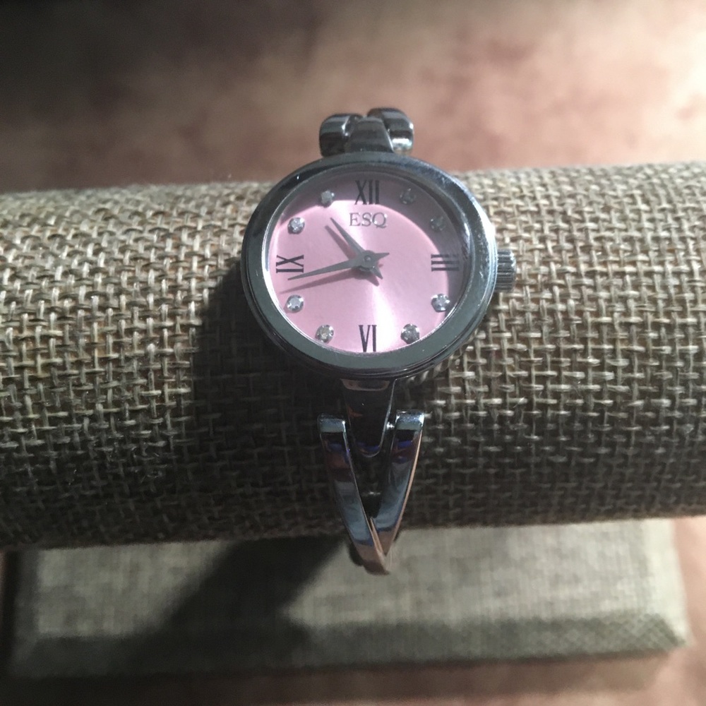ESQ by MOVADO PRE-LOVED AUTHENTIC STAINLESS STEEL DIAMONDS MOTHER OF PEA…